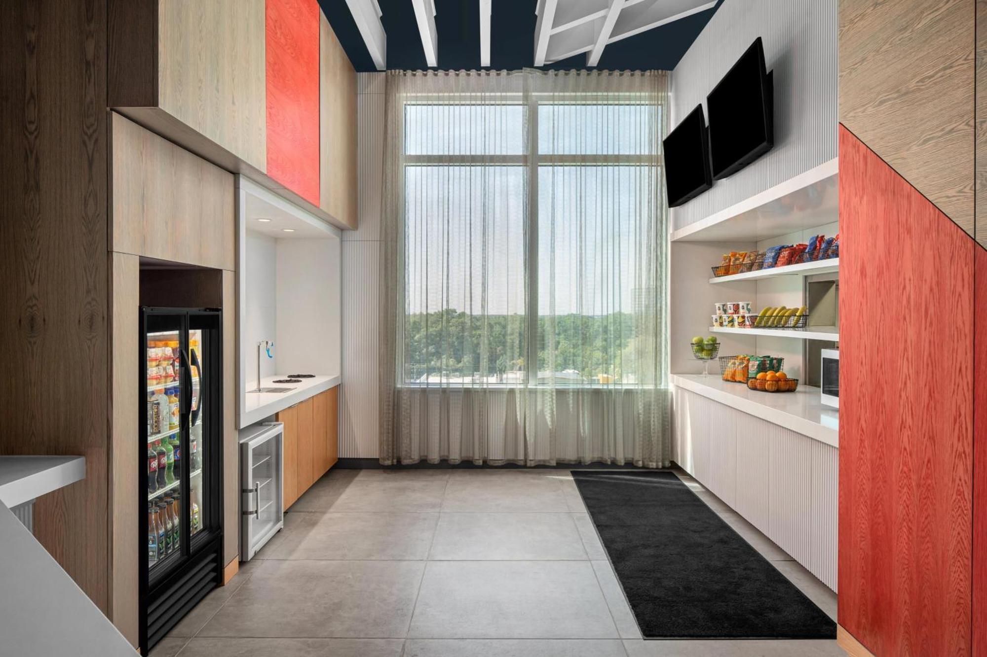 Aloft Tampa Midtown Hotel Екстериор снимка