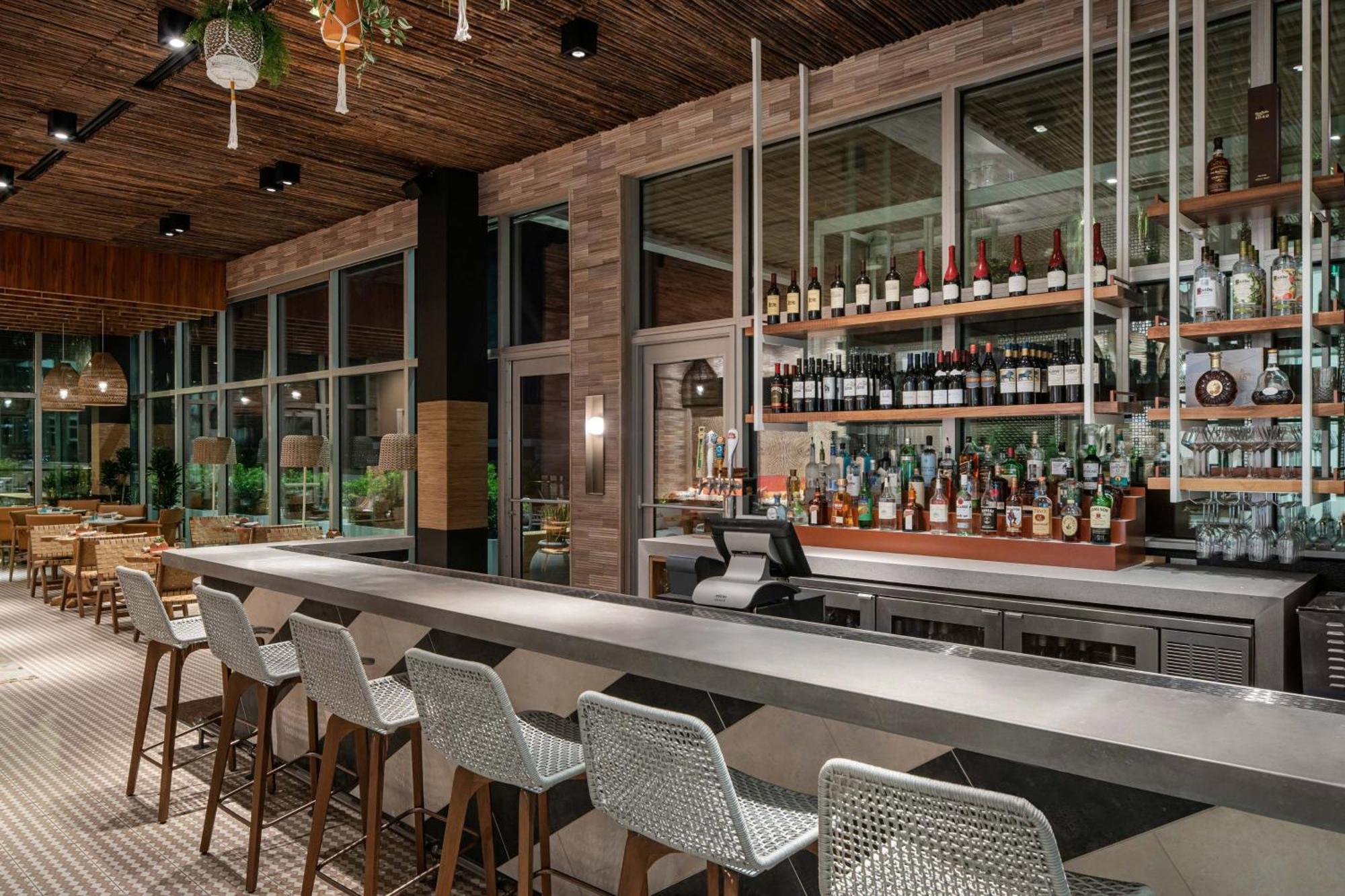 Aloft Tampa Midtown Hotel Екстериор снимка